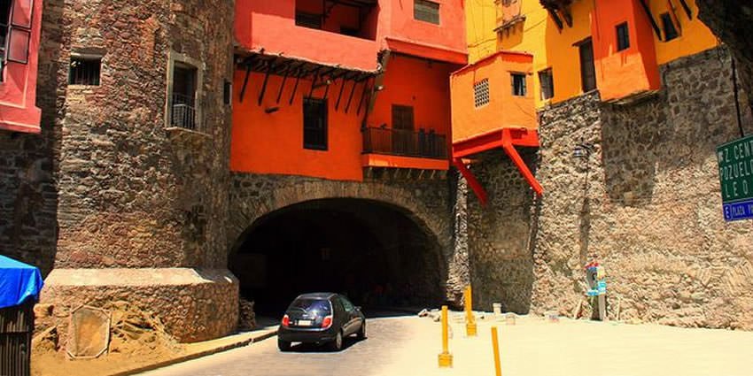 Secrets Below: Your Guide to Guanajuato Underground Tours & Legends