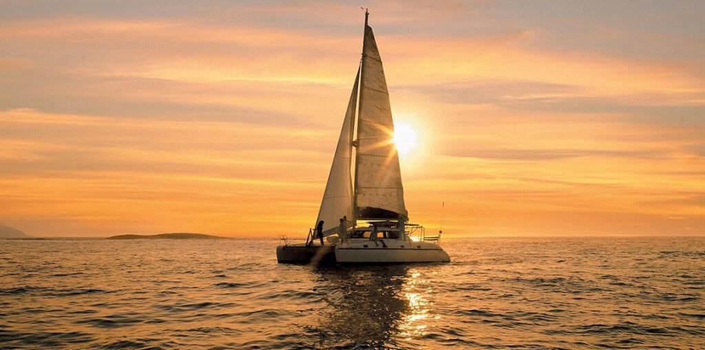 Golden Hour on the Bay Your Guide to the Best Puerto Vallarta Sunset Cruises